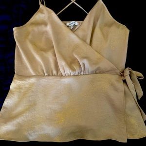 SUMMER GOLD TOP - lightly used